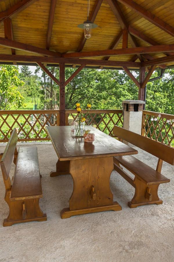 Jovich Apartments 2 Mošćenička Draga Екстериор снимка